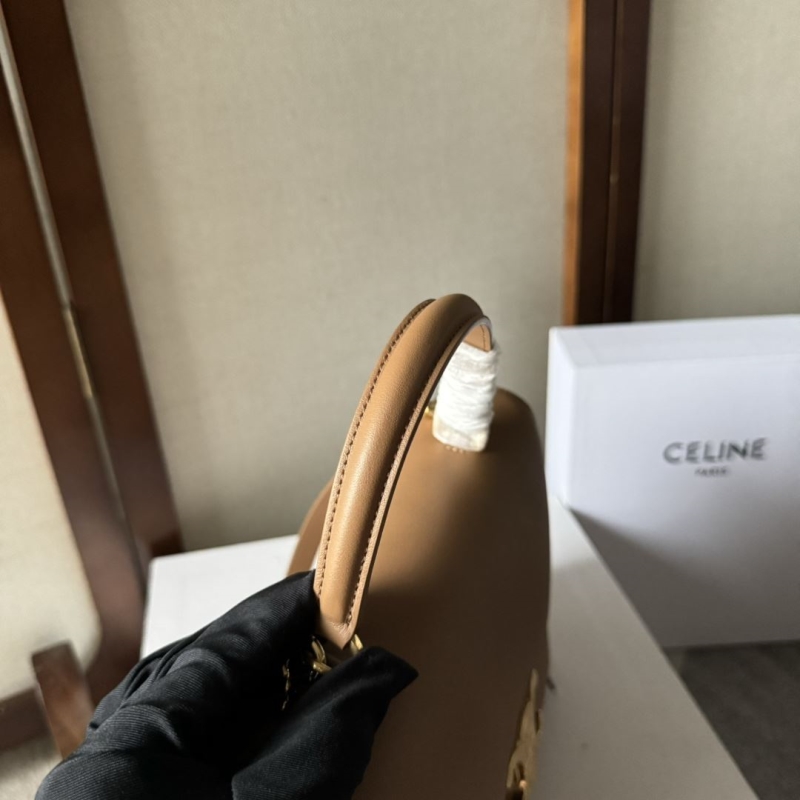 Ce1i*e kelly bags